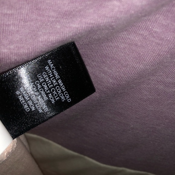 Color block tee - Picture 8 of 8